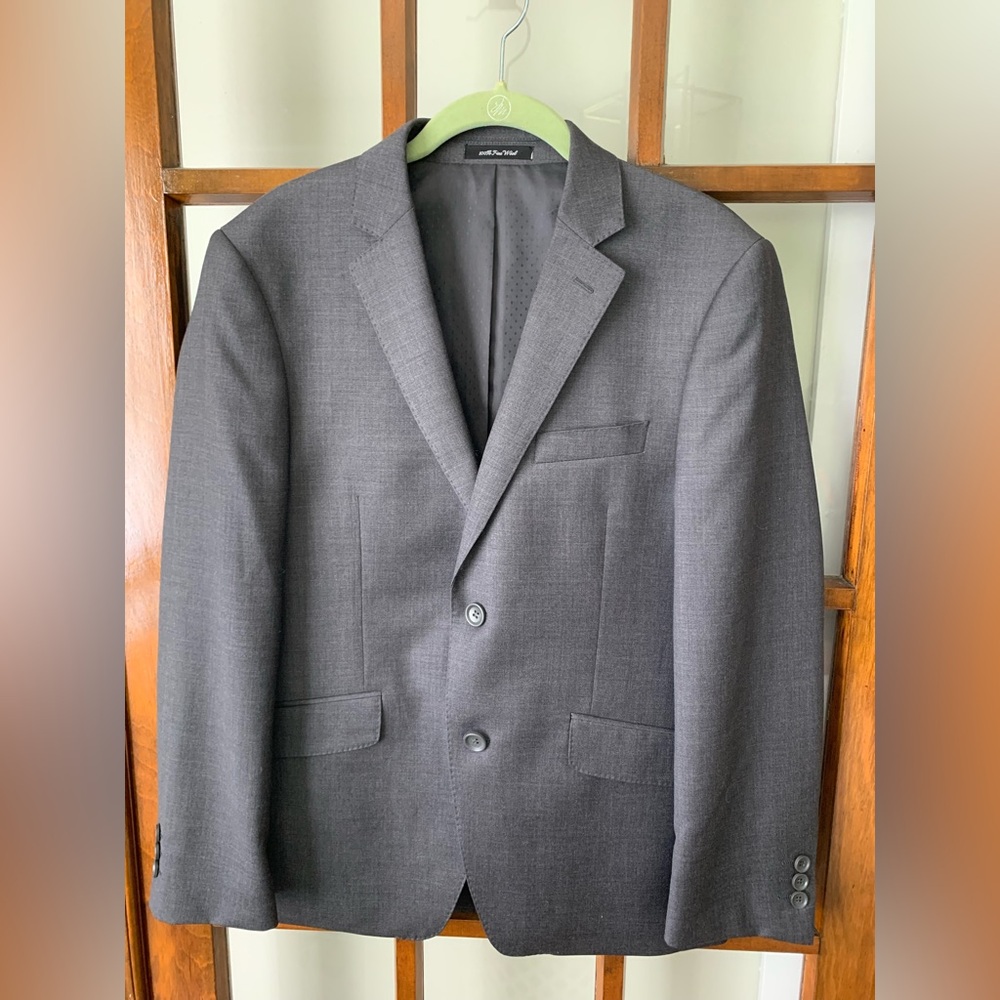 Mantoni Charcoal Suit